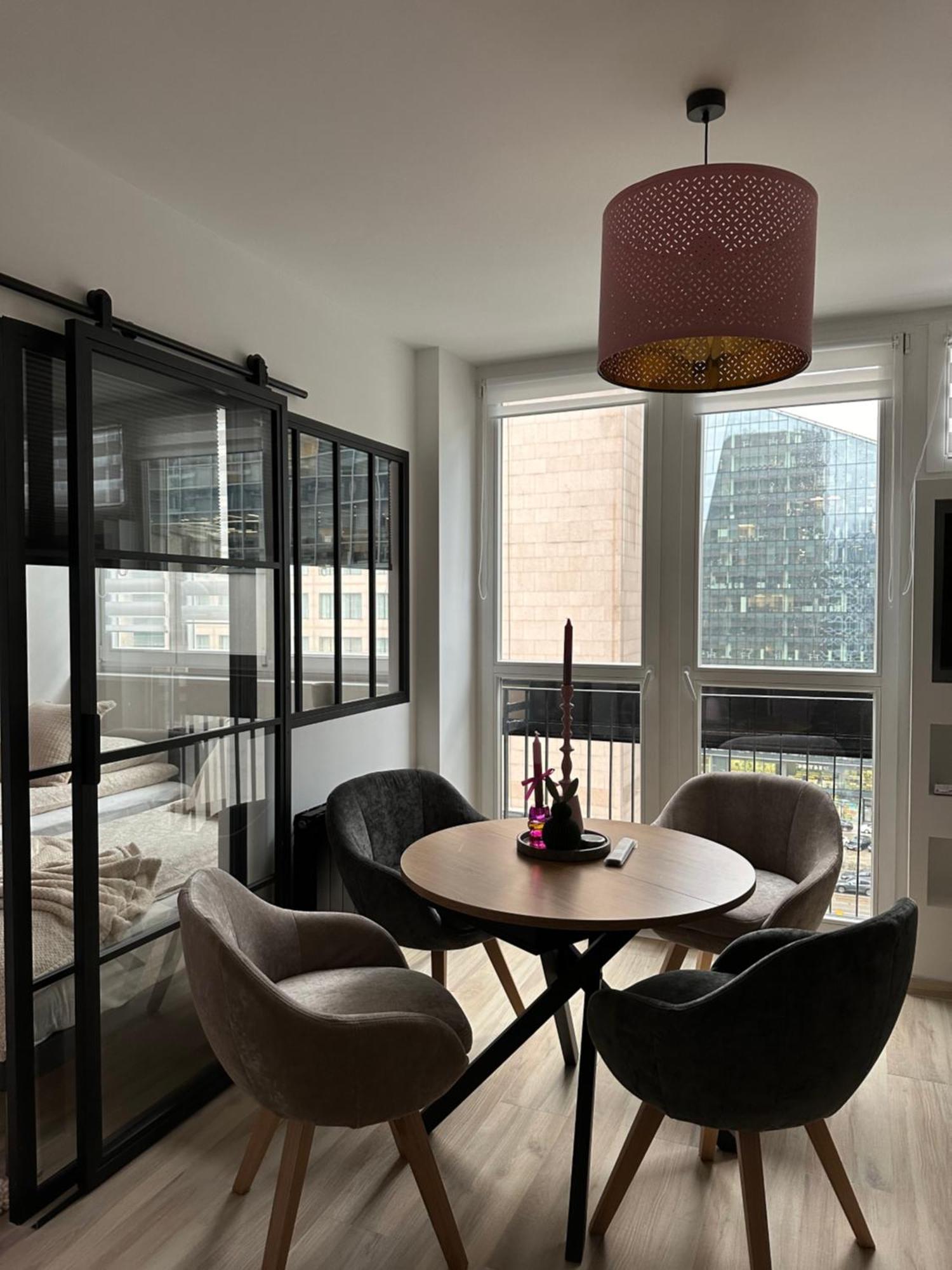 Appartement Centrum Warszawy Pereca Warschau